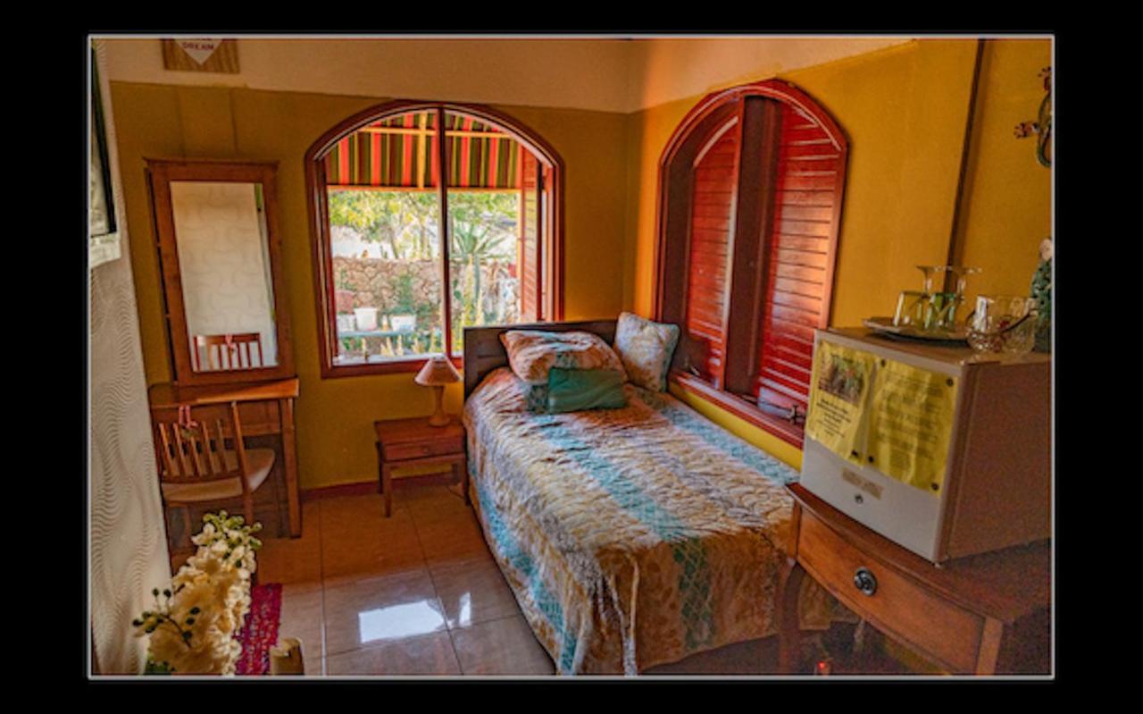 Fuego Mio Bed & Breakfast Santa Cruz Exterior photo